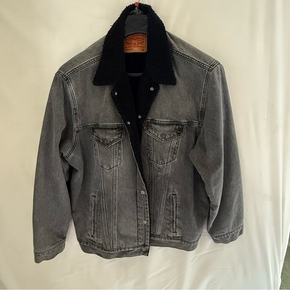 Levi's Vintage Fit Sherpa Trucker Jacket Black Stonewash Mens Size XXL - Picture 3 of 9